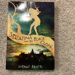 3/$18 🛍 Serafina and the Black Cloak Book